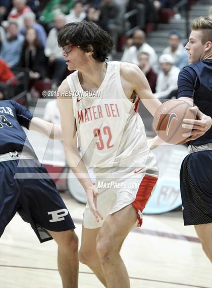 Thumbnail 3 in Mater Dei vs. Pinnacle (Rancho Mirage Holiday Invitational) photogallery.