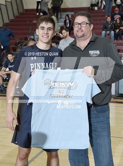 Thumbnail 1 in Mater Dei vs. Pinnacle (Rancho Mirage Holiday Invitational) photogallery.