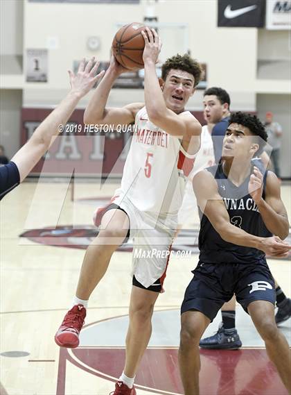 Thumbnail 1 in Mater Dei vs. Pinnacle (Rancho Mirage Holiday Invitational) photogallery.