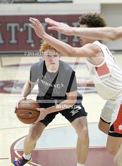Thumbnail 2 in Mater Dei vs. Pinnacle (Rancho Mirage Holiday Invitational) photogallery.