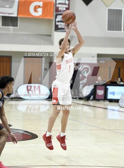Thumbnail 1 in Mater Dei vs. Pinnacle (Rancho Mirage Holiday Invitational) photogallery.
