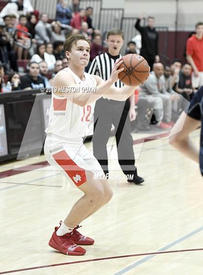 Thumbnail 3 in Mater Dei vs. Pinnacle (Rancho Mirage Holiday Invitational) photogallery.