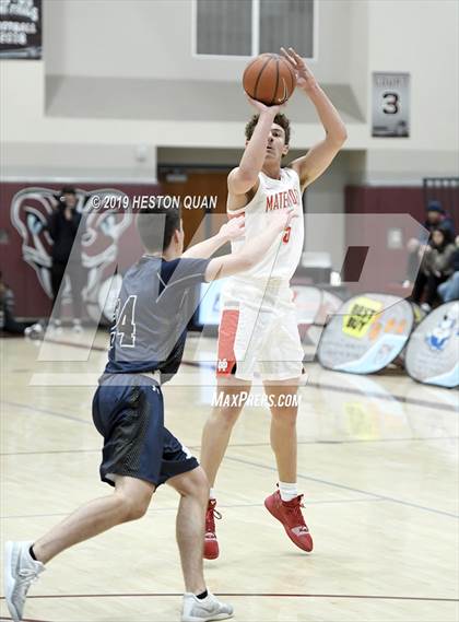 Thumbnail 3 in Mater Dei vs. Pinnacle (Rancho Mirage Holiday Invitational) photogallery.
