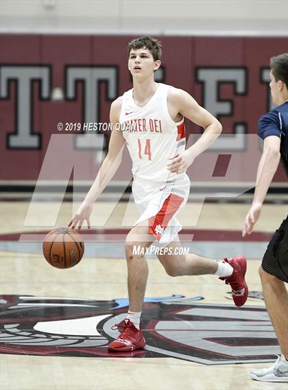 Thumbnail 1 in Mater Dei vs. Pinnacle (Rancho Mirage Holiday Invitational) photogallery.