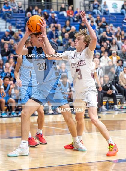 Thumbnail 1 in Rancho Buena Vista vs. University City (CIF SDS Division II Championship) photogallery.