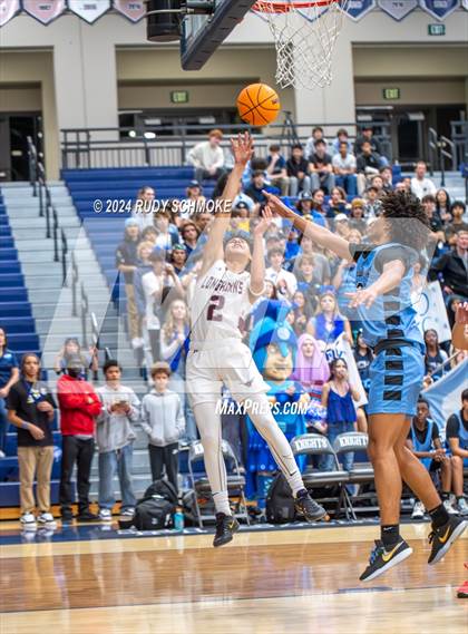 Thumbnail 1 in Rancho Buena Vista vs. University City (CIF SDS Division II Championship) photogallery.