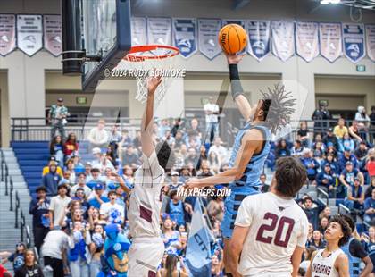 Thumbnail 3 in Rancho Buena Vista vs. University City (CIF SDS Division II Championship) photogallery.