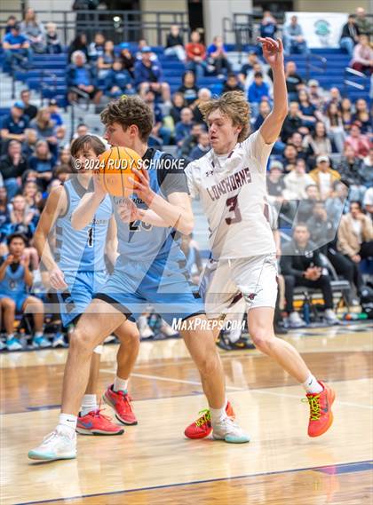 Thumbnail 2 in Rancho Buena Vista vs. University City (CIF SDS Division II Championship) photogallery.