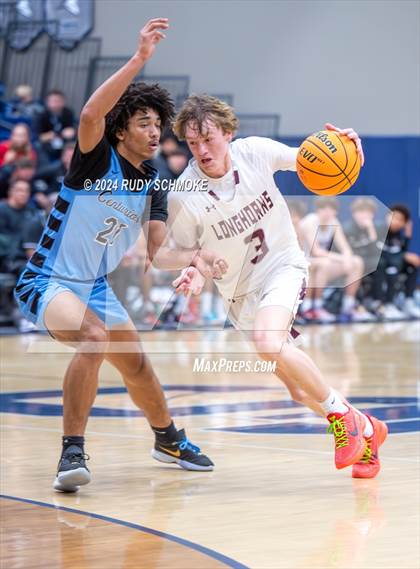 Thumbnail 2 in Rancho Buena Vista vs. University City (CIF SDS Division II Championship) photogallery.