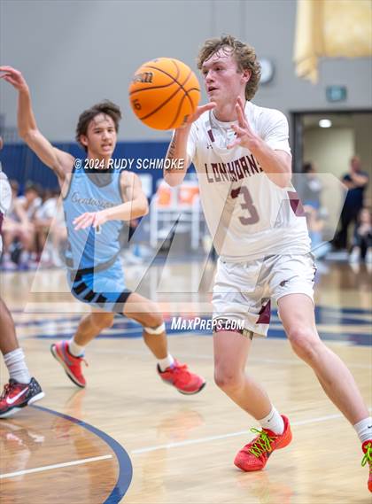 Thumbnail 3 in Rancho Buena Vista vs. University City (CIF SDS Division II Championship) photogallery.