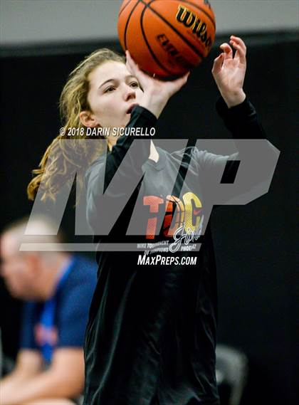 Thumbnail 1 in Pinnacle vs. William Penn Charter (NIKE Tournament of Champions Final) photogallery.