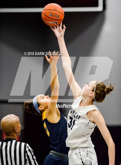 Thumbnail 3 in Pinnacle vs. William Penn Charter (NIKE Tournament of Champions Final) photogallery.