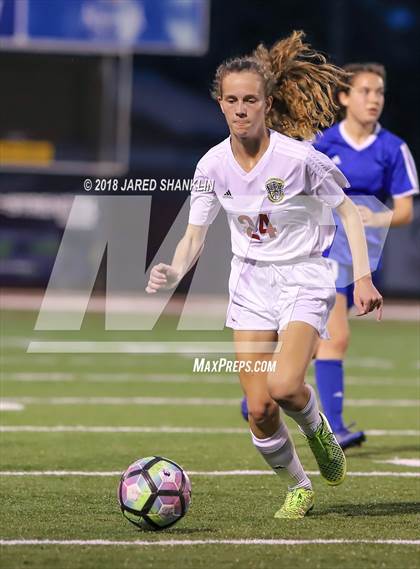 Thumbnail 2 in DeRidder @ E.D. White(LHSAA Division III Regional Playoff) photogallery.