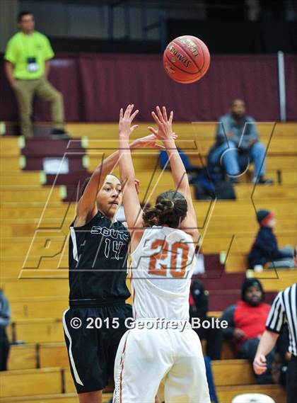 Thumbnail 3 in Capital Prep vs. South Medford (Spalding HoopHall Classic) photogallery.