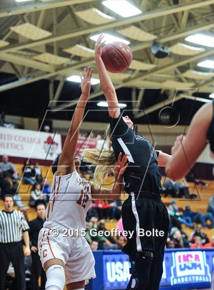 Thumbnail 2 in Capital Prep vs. South Medford (Spalding HoopHall Classic) photogallery.