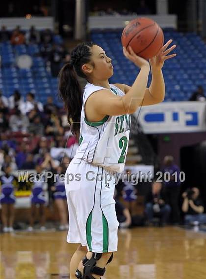 Thumbnail 2 in Sacramento vs. St. Mary's (CIF SJS D3 Final) photogallery.
