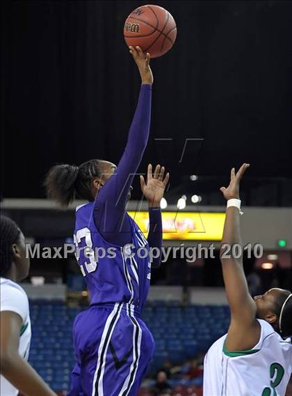 Thumbnail 1 in Sacramento vs. St. Mary's (CIF SJS D3 Final) photogallery.
