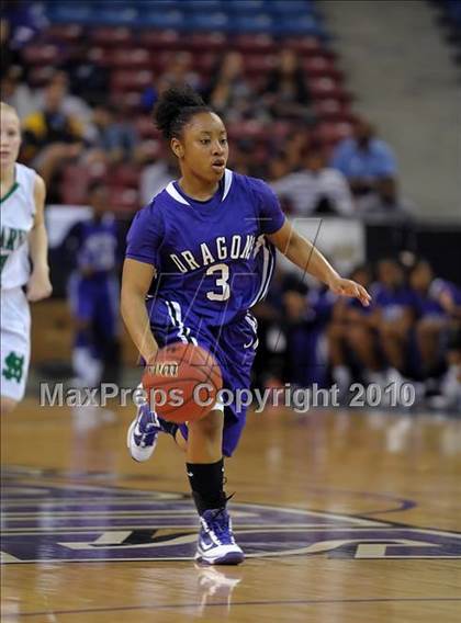 Thumbnail 3 in Sacramento vs. St. Mary's (CIF SJS D3 Final) photogallery.