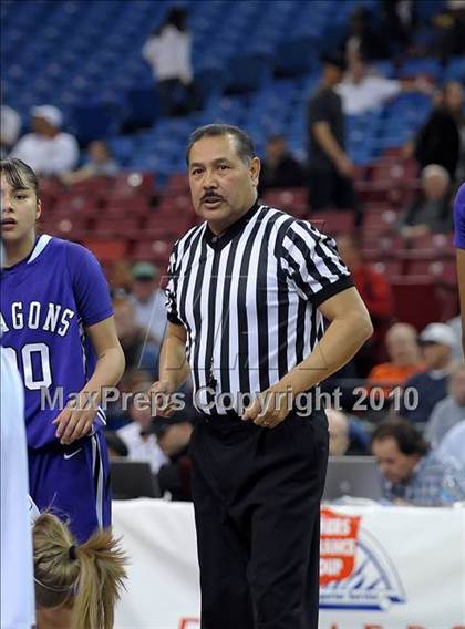 Thumbnail 3 in Sacramento vs. St. Mary's (CIF SJS D3 Final) photogallery.