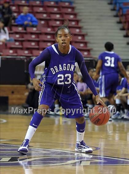 Thumbnail 2 in Sacramento vs. St. Mary's (CIF SJS D3 Final) photogallery.