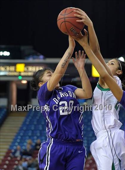 Thumbnail 1 in Sacramento vs. St. Mary's (CIF SJS D3 Final) photogallery.