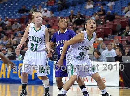 Thumbnail 1 in Sacramento vs. St. Mary's (CIF SJS D3 Final) photogallery.