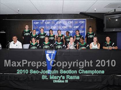 Thumbnail 3 in Sacramento vs. St. Mary's (CIF SJS D3 Final) photogallery.