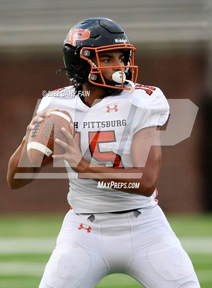 Thumbnail 2 in South Pittsburg vs Signal Mountain (Best of Preps Jamboree) photogallery.