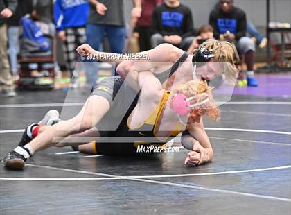 Thumbnail 2 in District 7 - 6A Tournament photogallery.