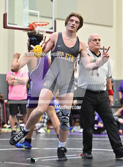 Thumbnail 1 in District 7 - 6A Tournament photogallery.
