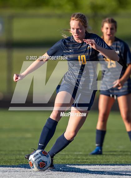 Thumbnail 2 in West Ottawa vs. Hudsonville (D2 Semifinal) photogallery.