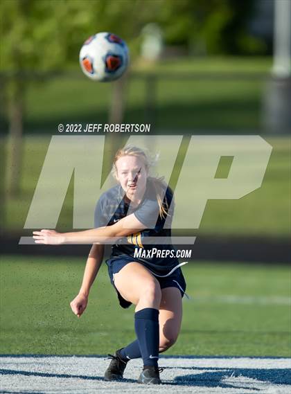 Thumbnail 3 in West Ottawa vs. Hudsonville (D2 Semifinal) photogallery.