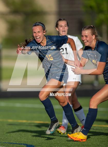 Thumbnail 1 in West Ottawa vs. Hudsonville (D2 Semifinal) photogallery.