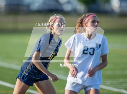 Thumbnail 2 in West Ottawa vs. Hudsonville (D2 Semifinal) photogallery.