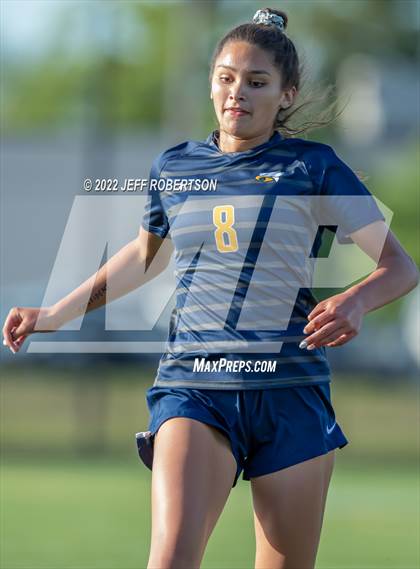 Thumbnail 1 in West Ottawa vs. Hudsonville (D2 Semifinal) photogallery.