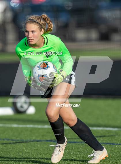 Thumbnail 1 in West Ottawa vs. Hudsonville (D2 Semifinal) photogallery.