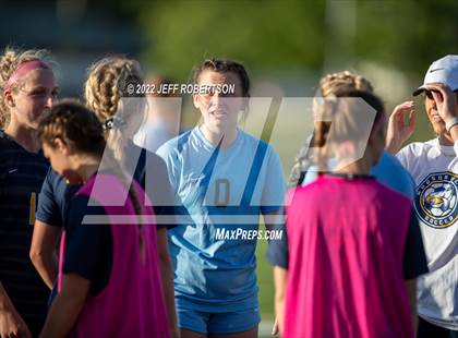 Thumbnail 3 in West Ottawa vs. Hudsonville (D2 Semifinal) photogallery.