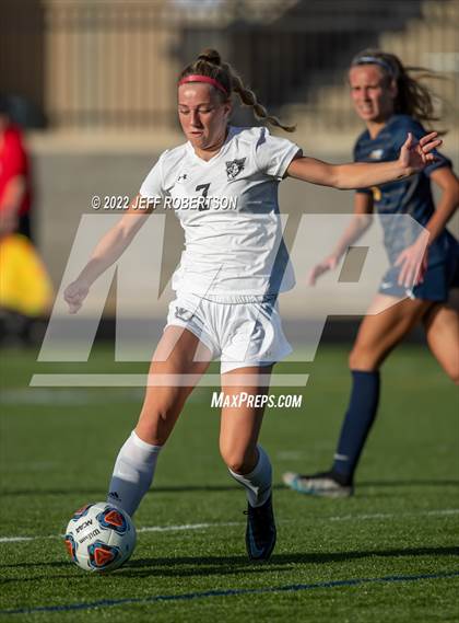 Thumbnail 2 in West Ottawa vs. Hudsonville (D2 Semifinal) photogallery.