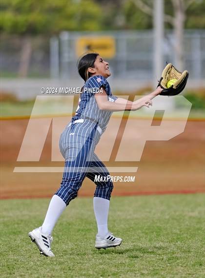 Thumbnail 3 in Newport Harbor vs Santiago (Alan Dugard Classic) photogallery.