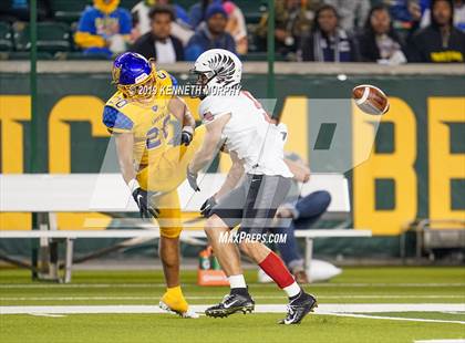 Thumbnail 1 in La Vega vs Argyle (UIL 4A Quarterfinal Playoff) photogallery.
