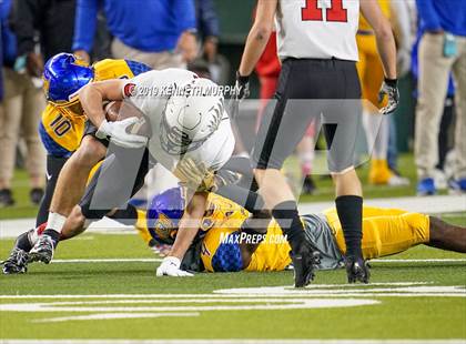 Thumbnail 1 in La Vega vs Argyle (UIL 4A Quarterfinal Playoff) photogallery.