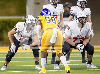 Thumbnail 1 in La Vega vs Argyle (UIL 4A Quarterfinal Playoff) photogallery.