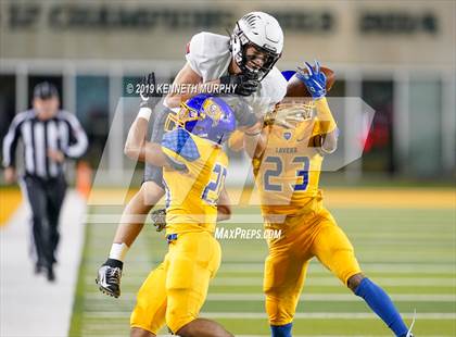 Thumbnail 2 in La Vega vs Argyle (UIL 4A Quarterfinal Playoff) photogallery.