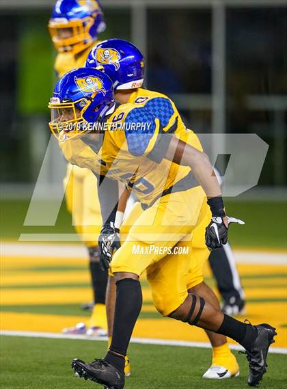 Thumbnail 3 in La Vega vs Argyle (UIL 4A Quarterfinal Playoff) photogallery.