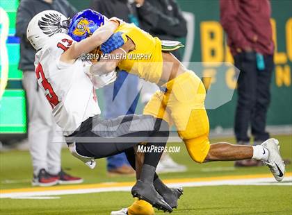 Thumbnail 2 in La Vega vs Argyle (UIL 4A Quarterfinal Playoff) photogallery.