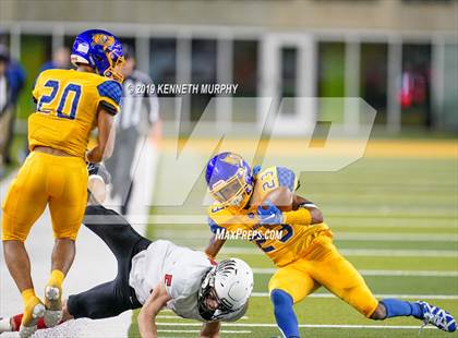 Thumbnail 1 in La Vega vs Argyle (UIL 4A Quarterfinal Playoff) photogallery.