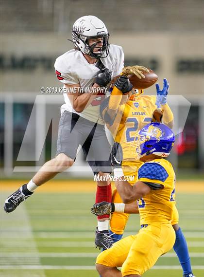 Thumbnail 3 in La Vega vs Argyle (UIL 4A Quarterfinal Playoff) photogallery.