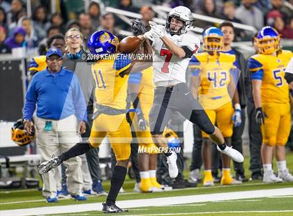 Thumbnail 1 in La Vega vs Argyle (UIL 4A Quarterfinal Playoff) photogallery.