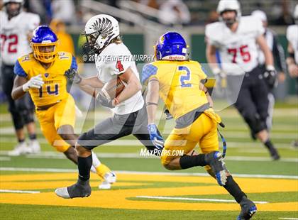 Thumbnail 1 in La Vega vs Argyle (UIL 4A Quarterfinal Playoff) photogallery.