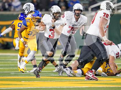 Thumbnail 2 in La Vega vs Argyle (UIL 4A Quarterfinal Playoff) photogallery.
